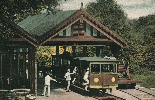 3-early-victoria-peak-tram A painting of the Peak Tram