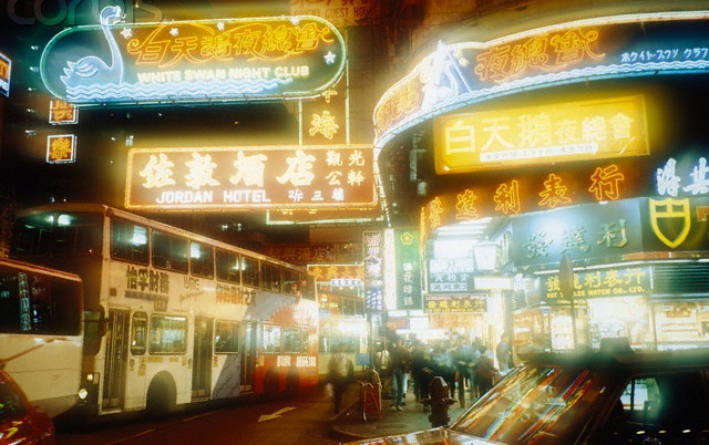 5-hongkong-neon