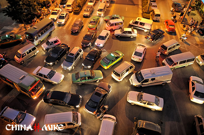 Cars and traffic in China